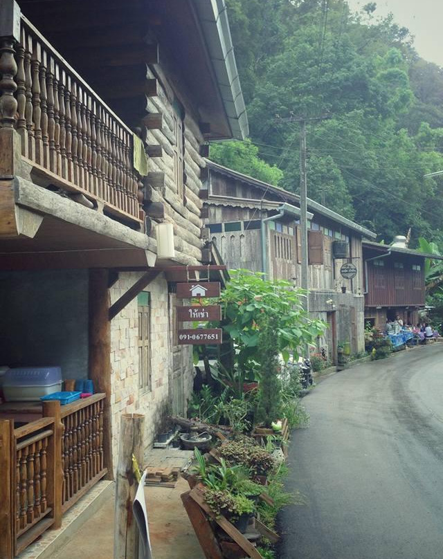Mae Kampong Village-夜安必去景点