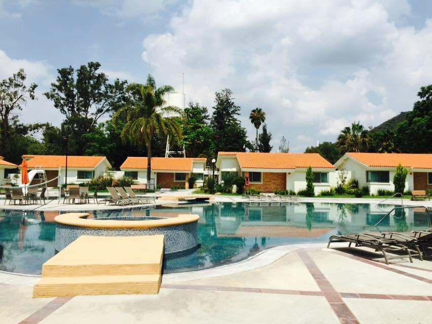 Luna Aqua Villas