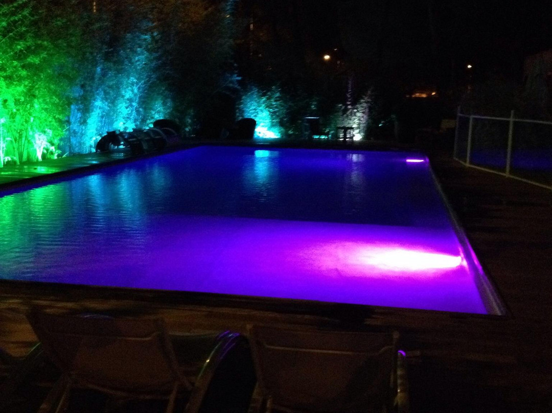 Caveirac酒店住宿-Hôtel C Suites