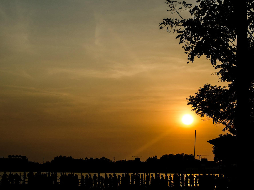 Muttukadu Beach景点图片