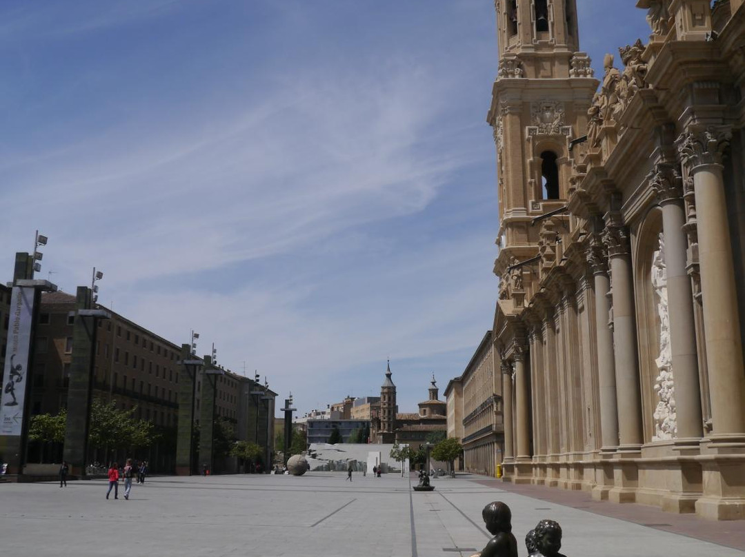 Plaza del Pilar-萨拉戈萨省必去景点