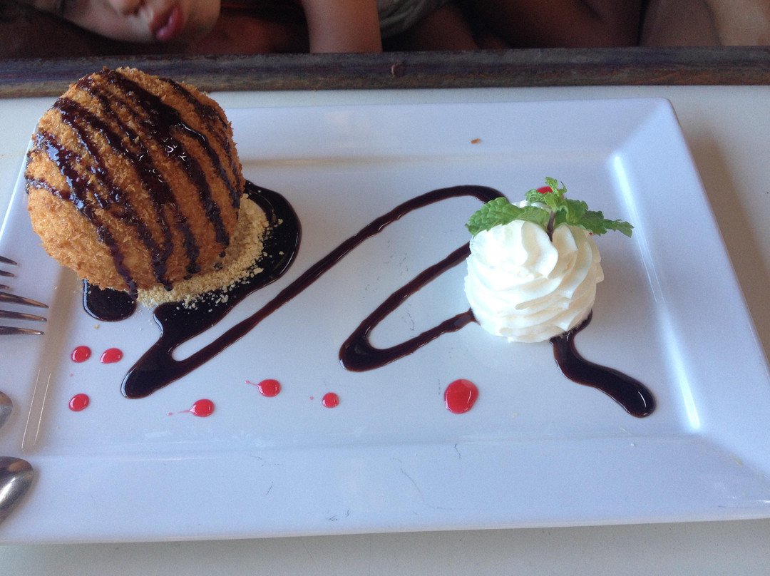 Museu do Tubarao Restaurant