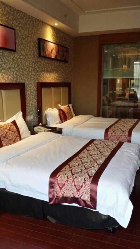 叶园温泉度假酒店主图