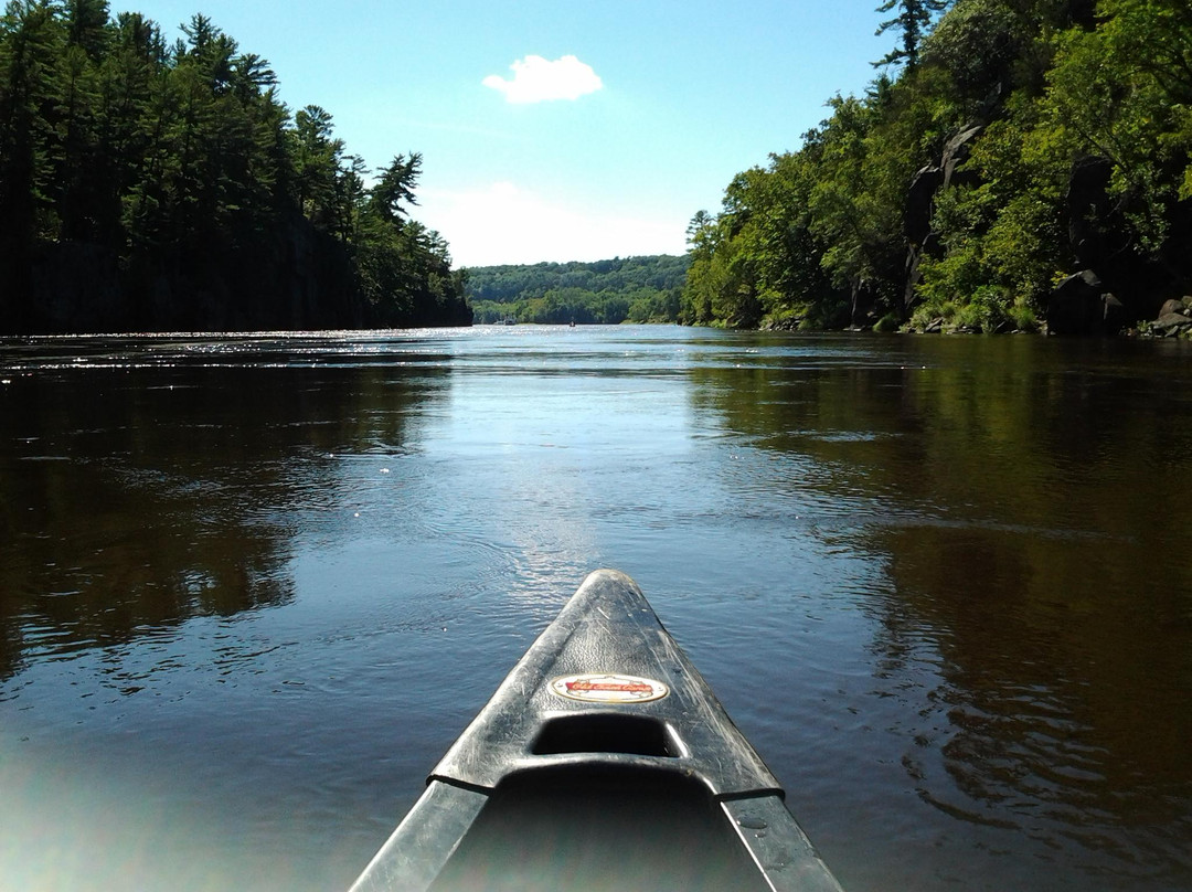 Eric's Canoe & Kayak Rental-Taylors Falls必去景点
