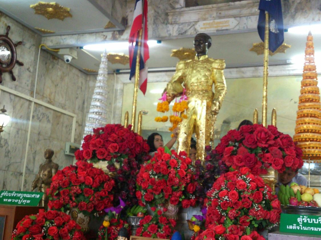 Krom Luang Chumphon Khet Udomsak Royal Palace景点图片