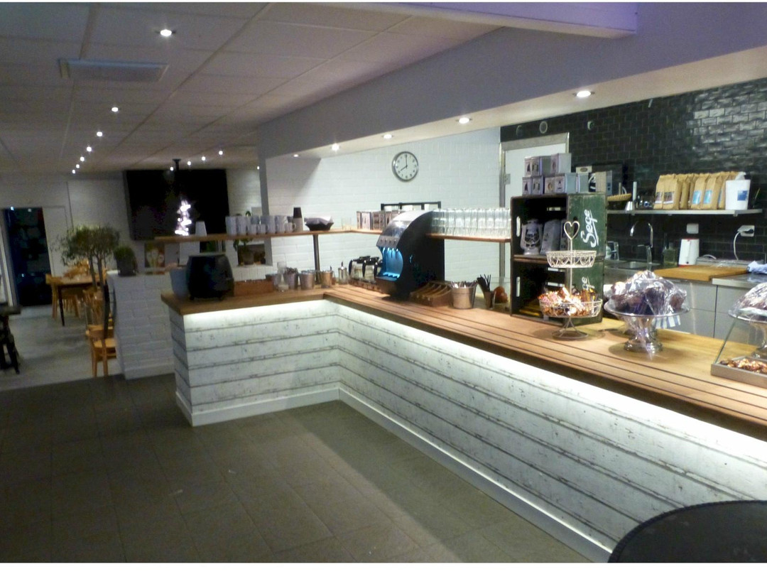 Flyingeby餐馆和美食-Skrylle Restaurang & Cafe