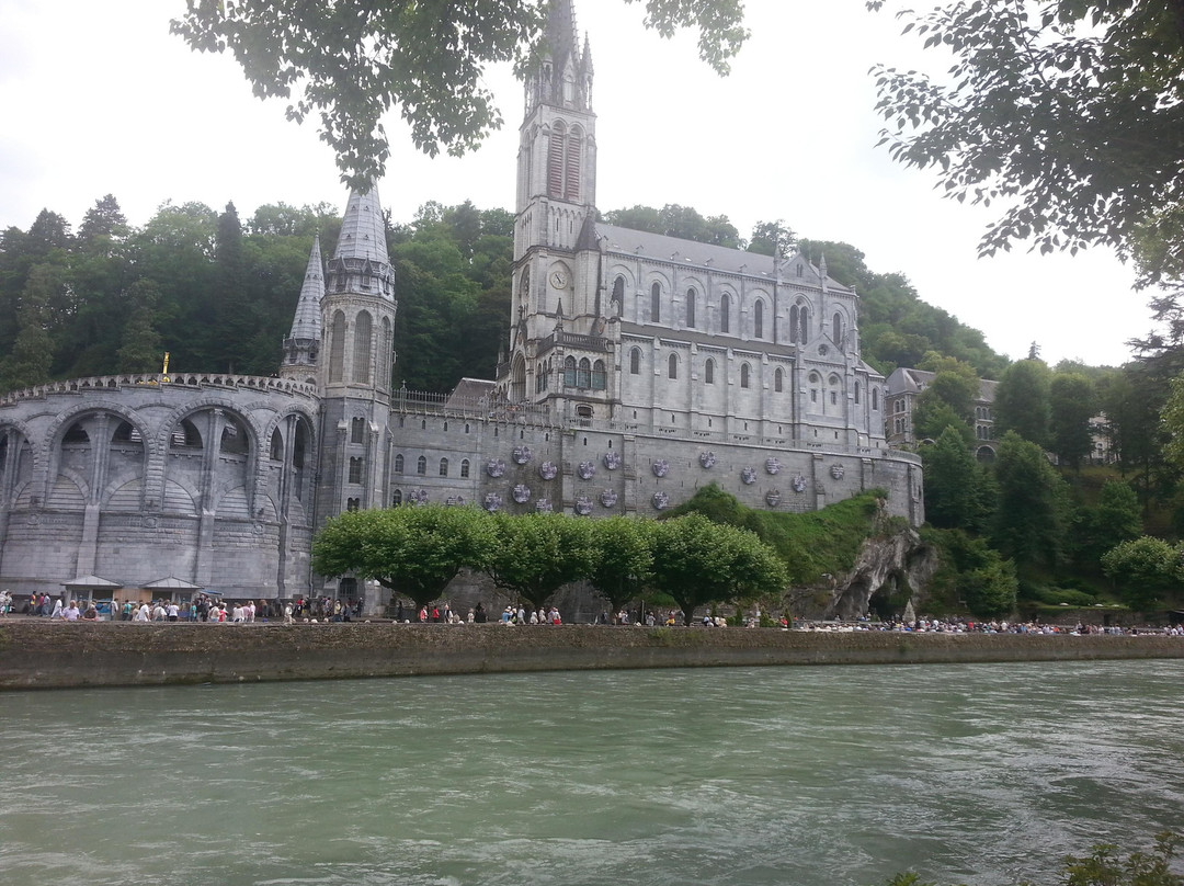 Grotte de Lourdes-Lixing-les-Rouhling必去景点