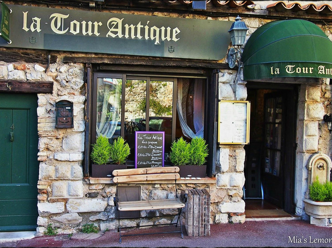 La Tour Antique