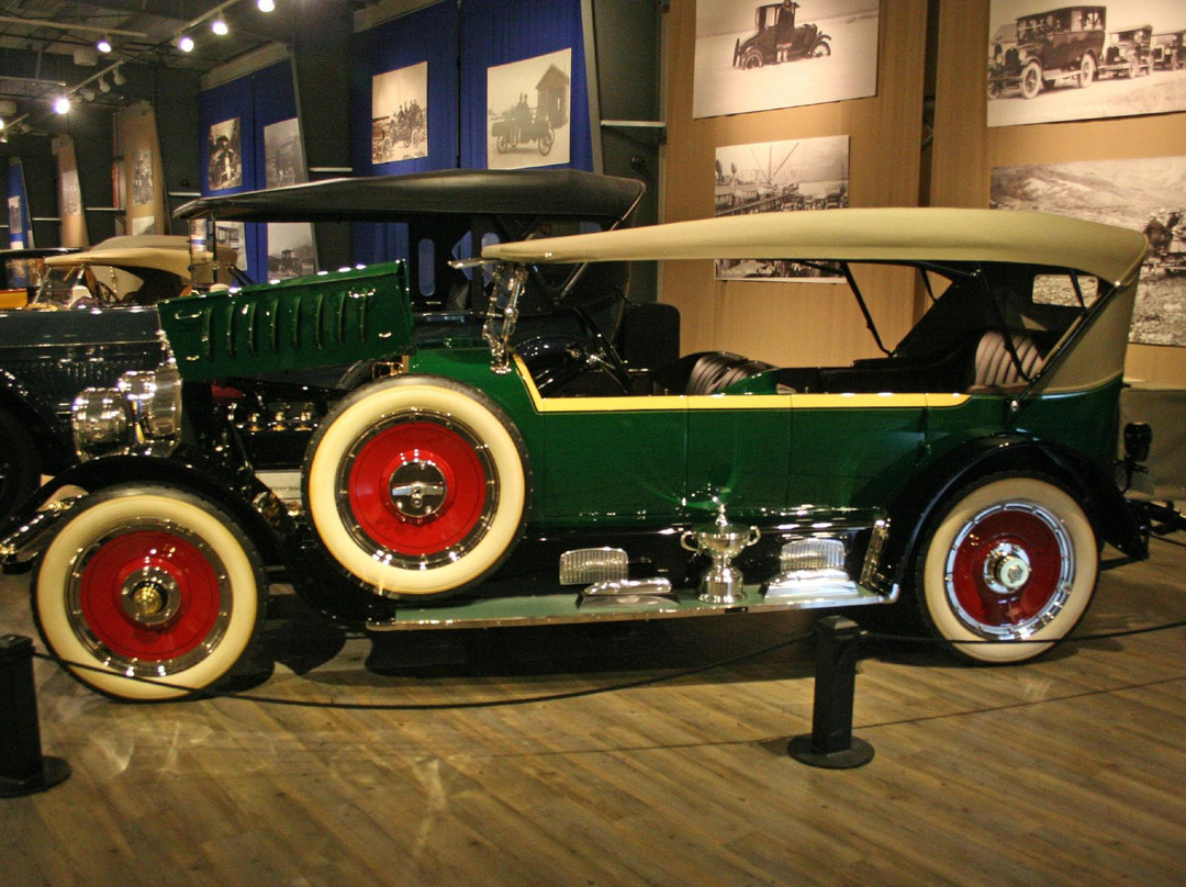 泉源古董汽车博物馆-费尔班克斯必去景点