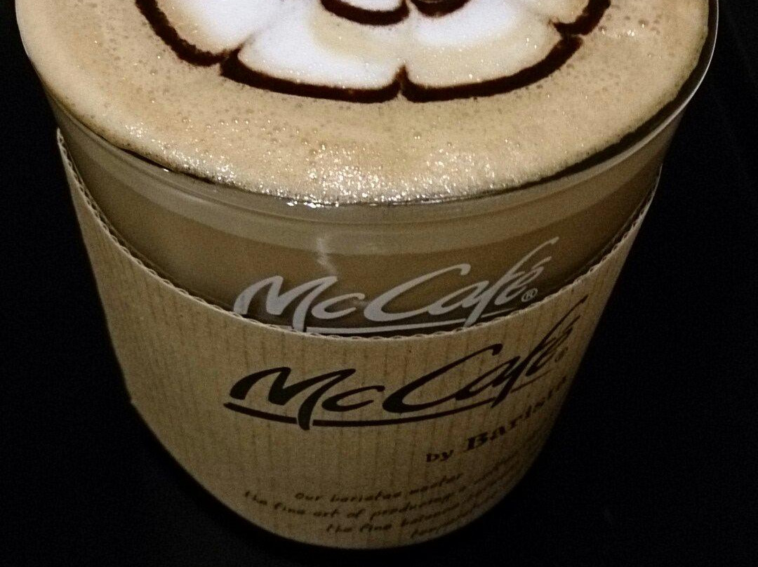 マクドナルド 11号川之江店