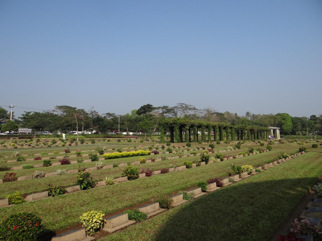 南洋月桂树战争公墓-仰光必去景点