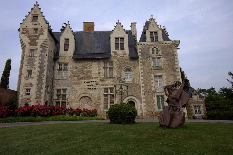 Villeveque旅游攻略图片