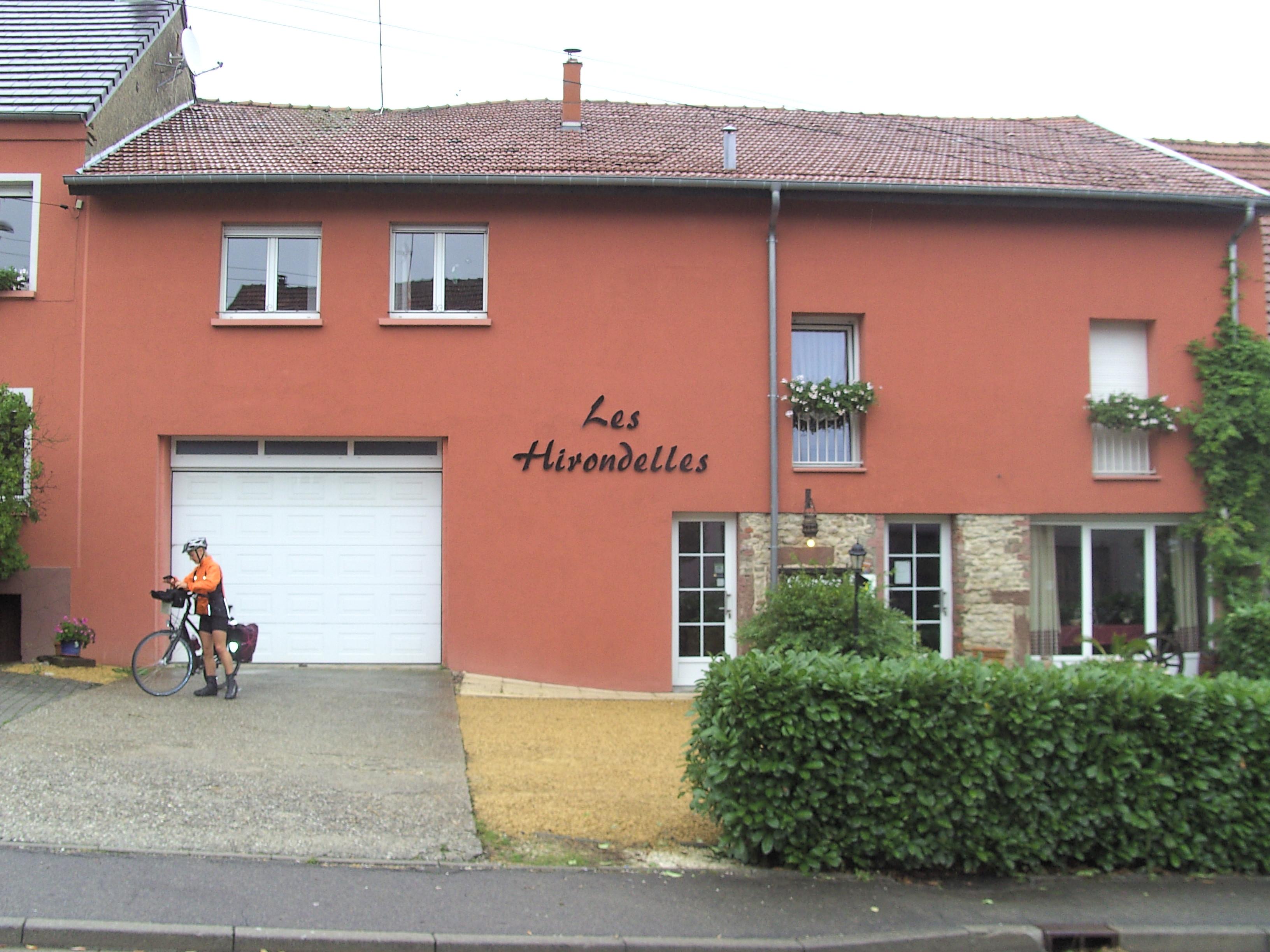 Les Hirondelles-客卧