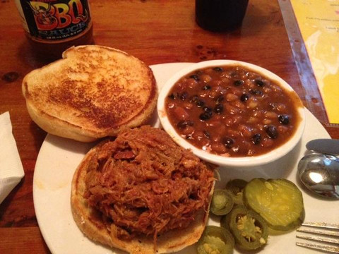 Catalina餐馆和美食-Bubb's Grub