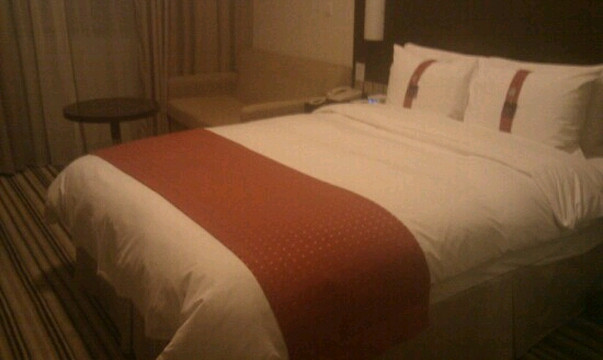 罗湖智选假日酒店主图