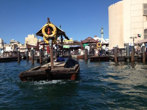 迪拜河Abra木船码头-迪拜必去景点