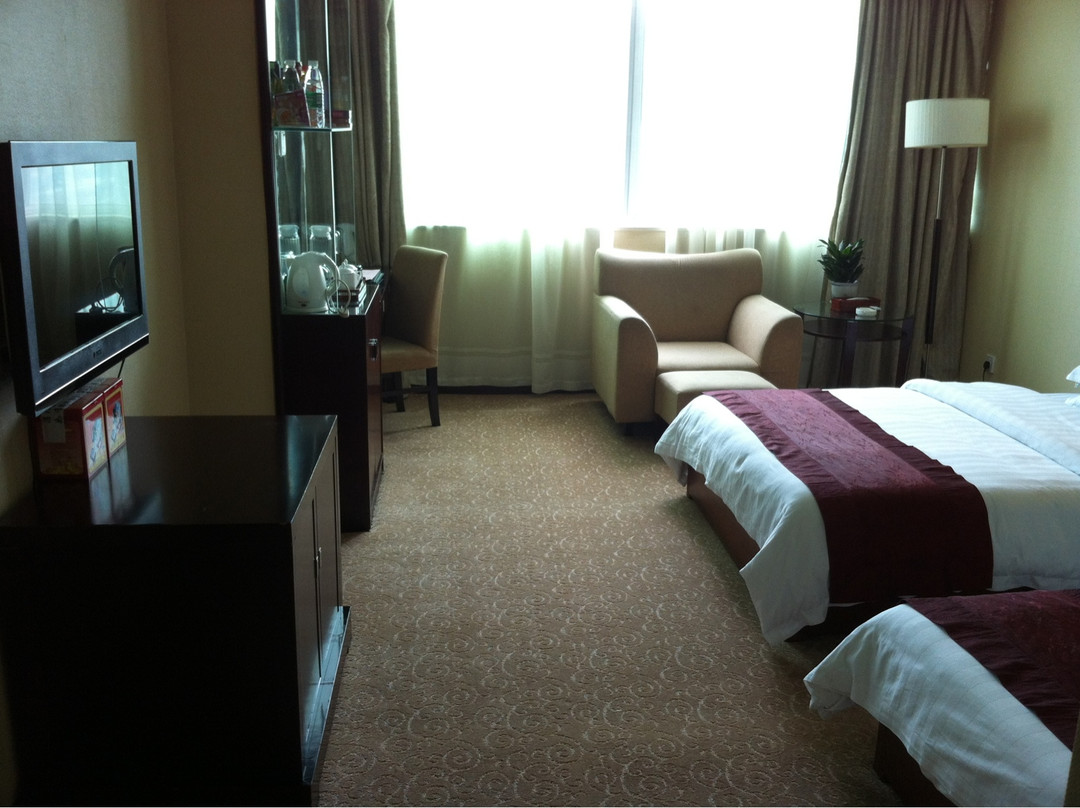 华京大酒店主图