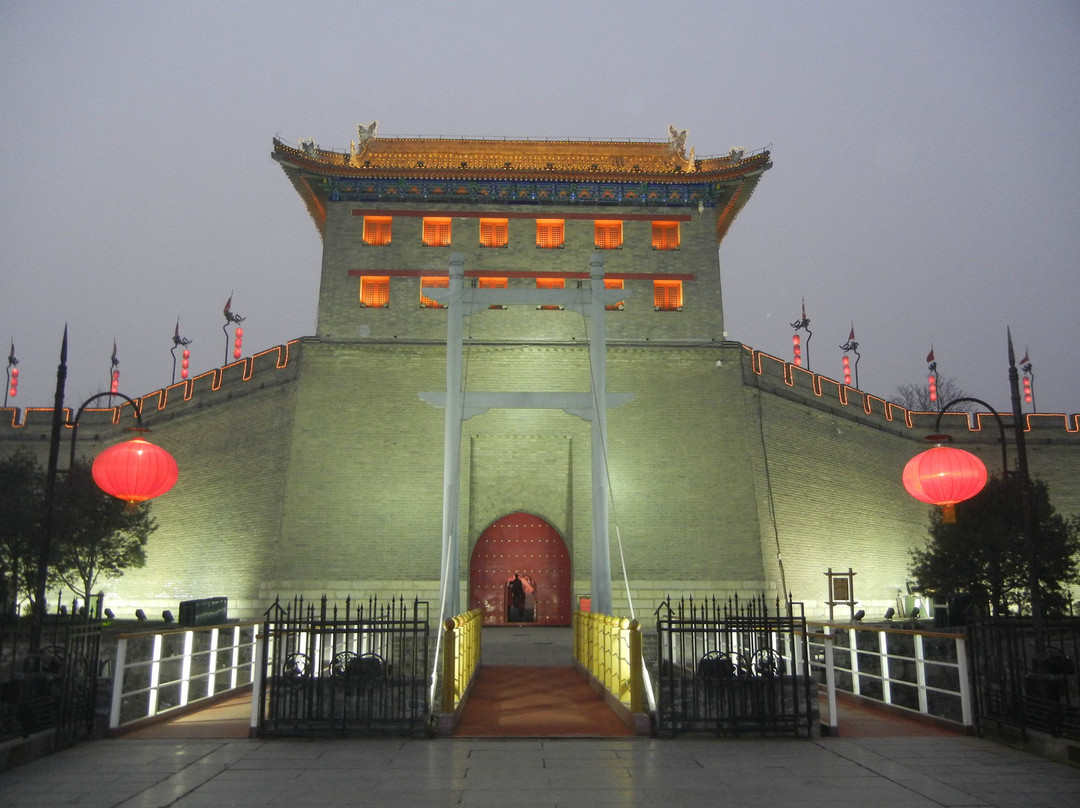 西安城墙-西安市必去景点