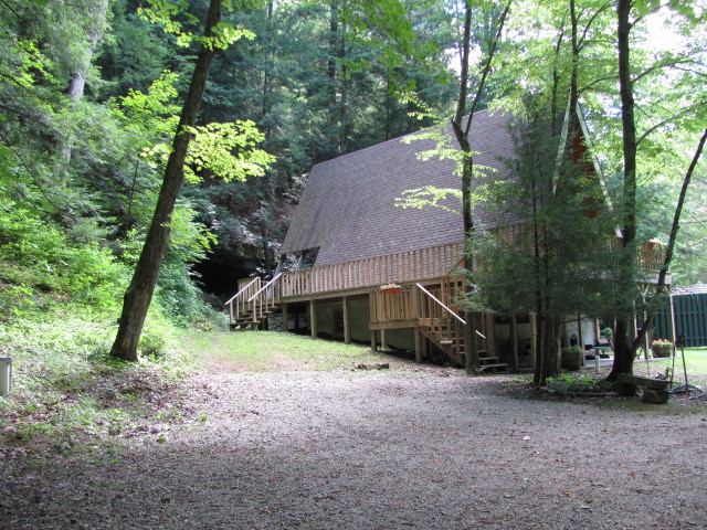 Tranquil Retreat Cabins