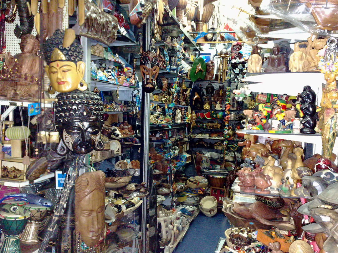 Central Market-路易士港必去景点