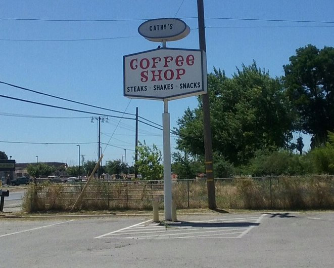 La Grange餐馆和美食-Cathy's Coffee Shop