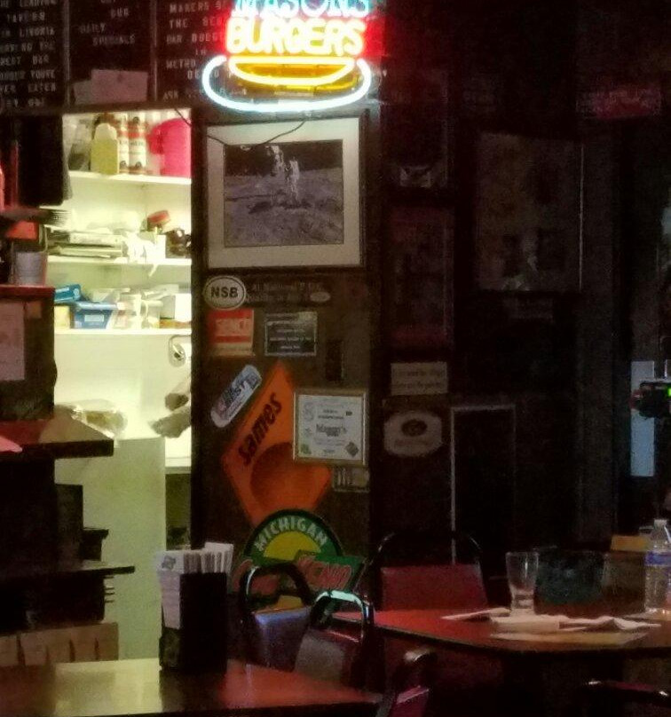 Mason's Bar and Grill