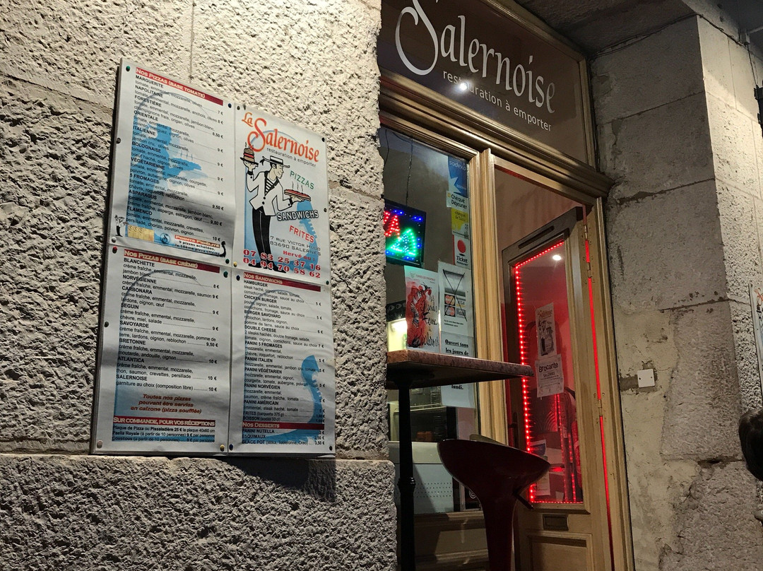 Salernes旅游攻略图片