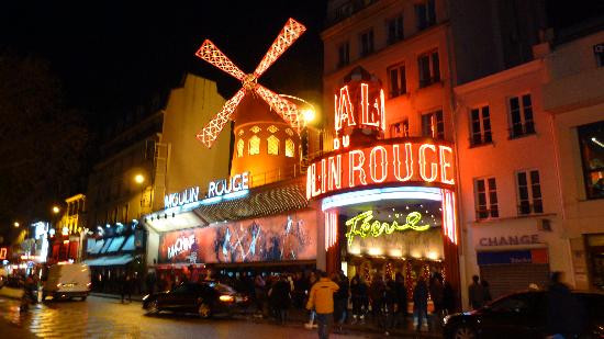 红磨坊-巴黎必去景点