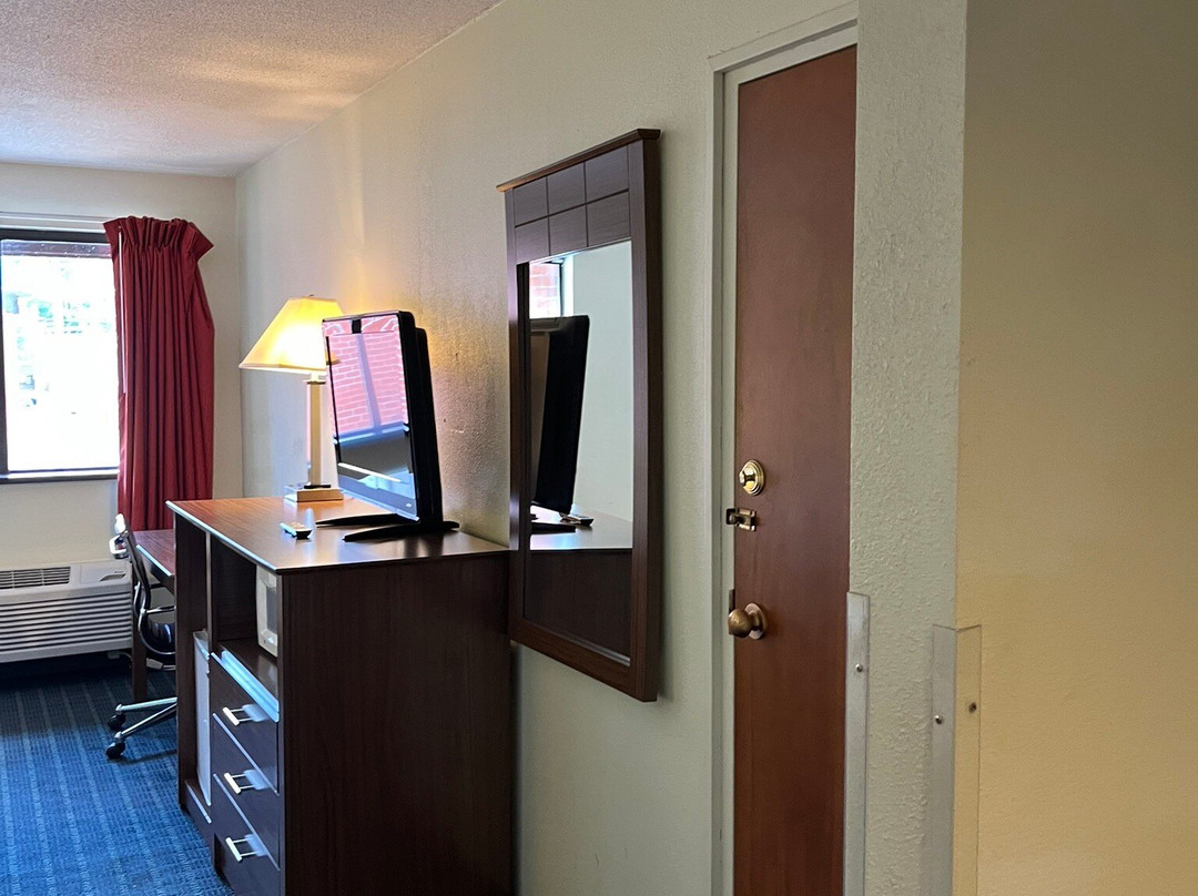 杰克逊康福特茵酒店主图