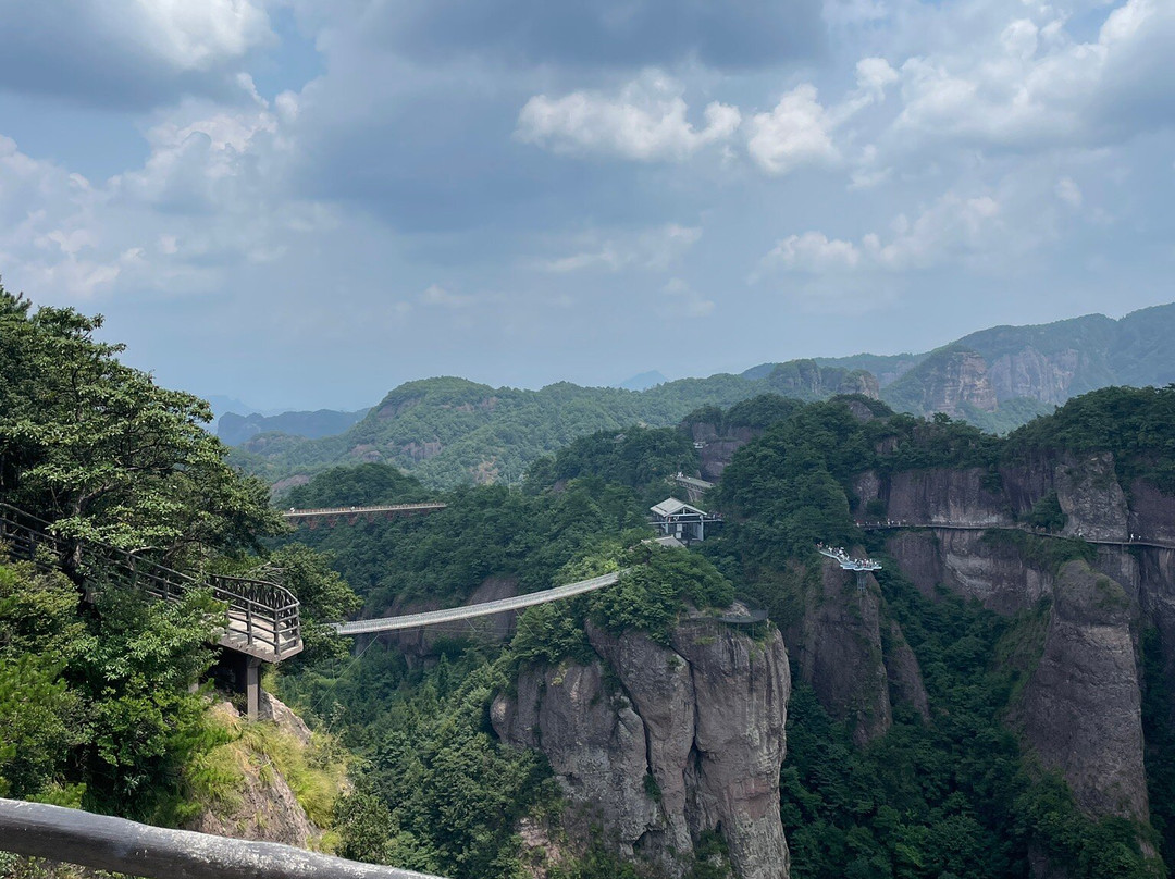 Ruyi Bridge at Shenxianju景点图片