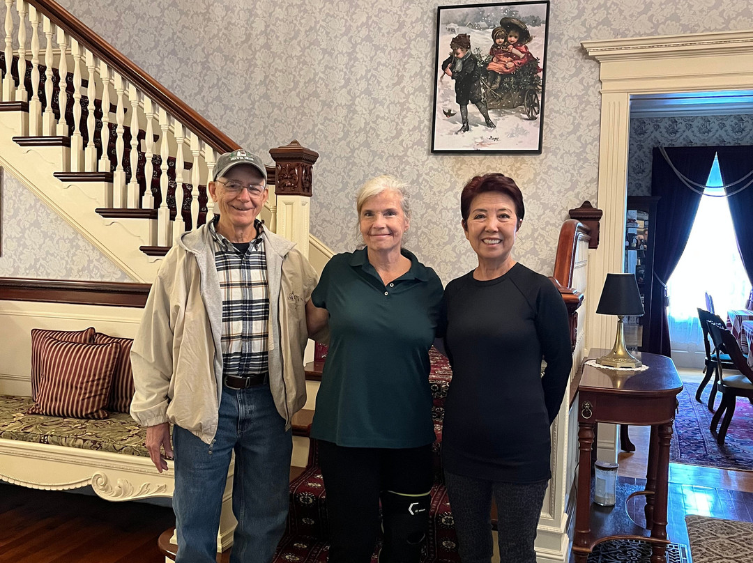 Berry Manor Inn And Hotel主图