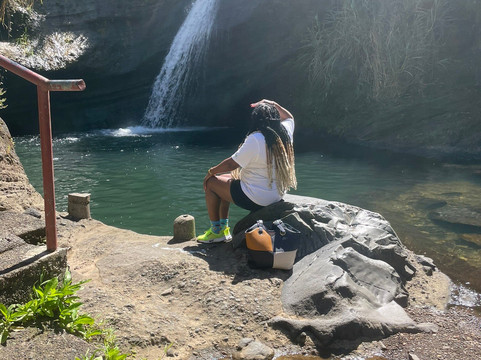 Henry Safari Tours-St. George's必去景点