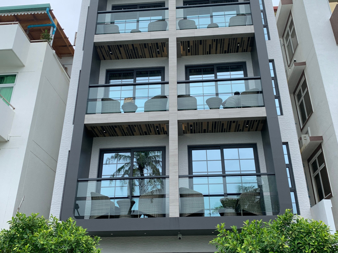 马累海洋酒店主图