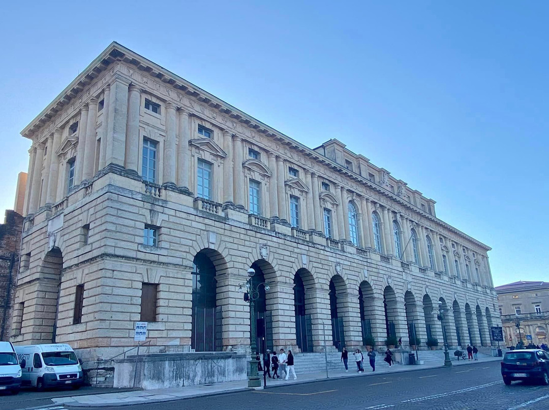 Palazzo della Gran Guardia-维罗纳必去景点