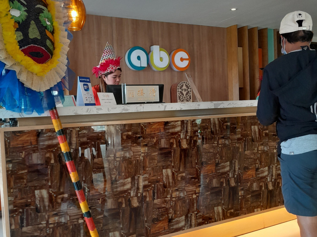 安洁拉斯海滩俱乐部酒店主图