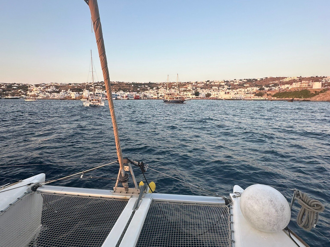 Dolphin Navigation Luxury Mykonos Cruises-Tourlos必去景点