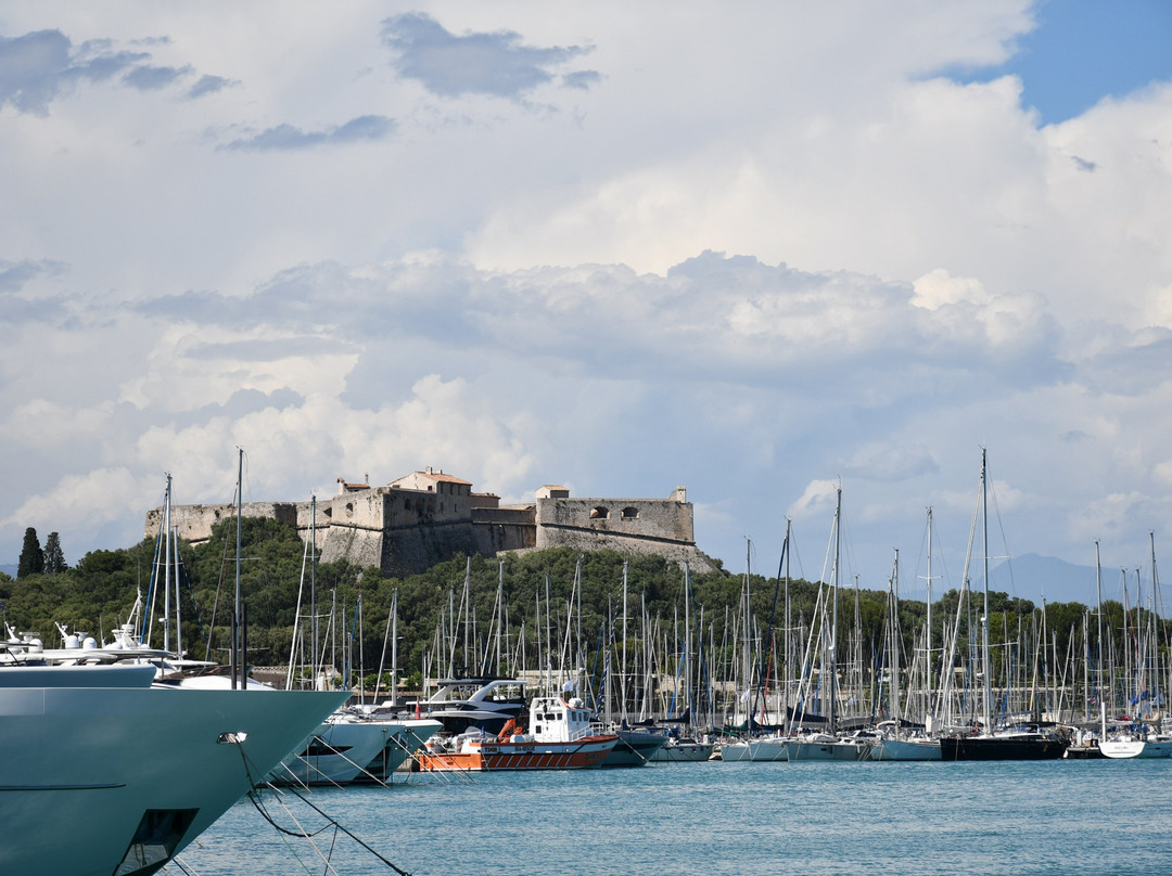Port Vauban-安提贝必去景点