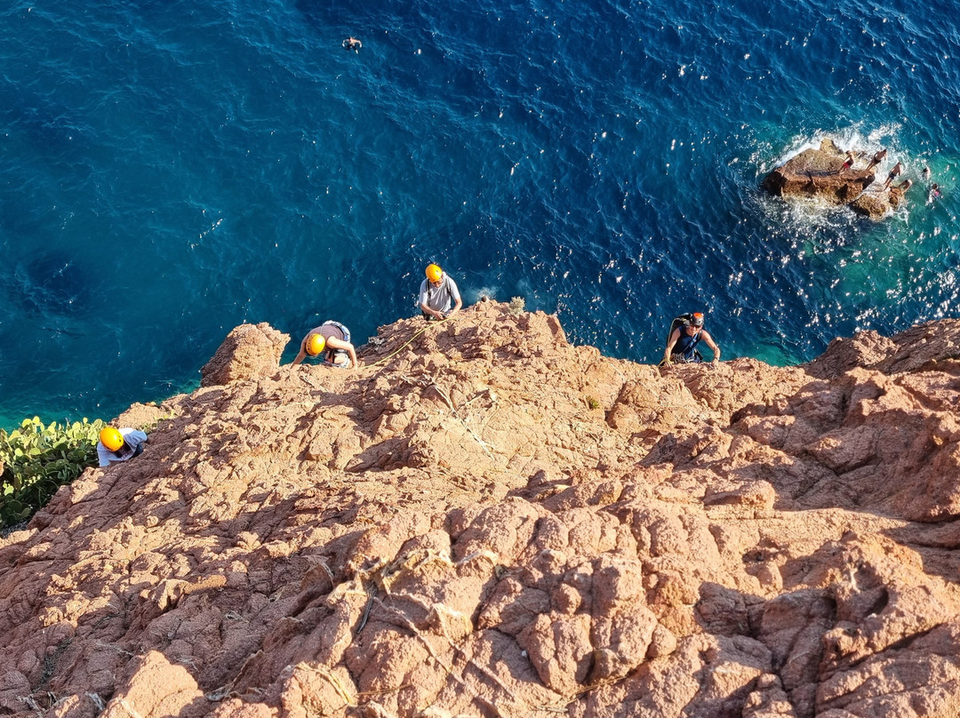 Camp 4-尼斯必去景点