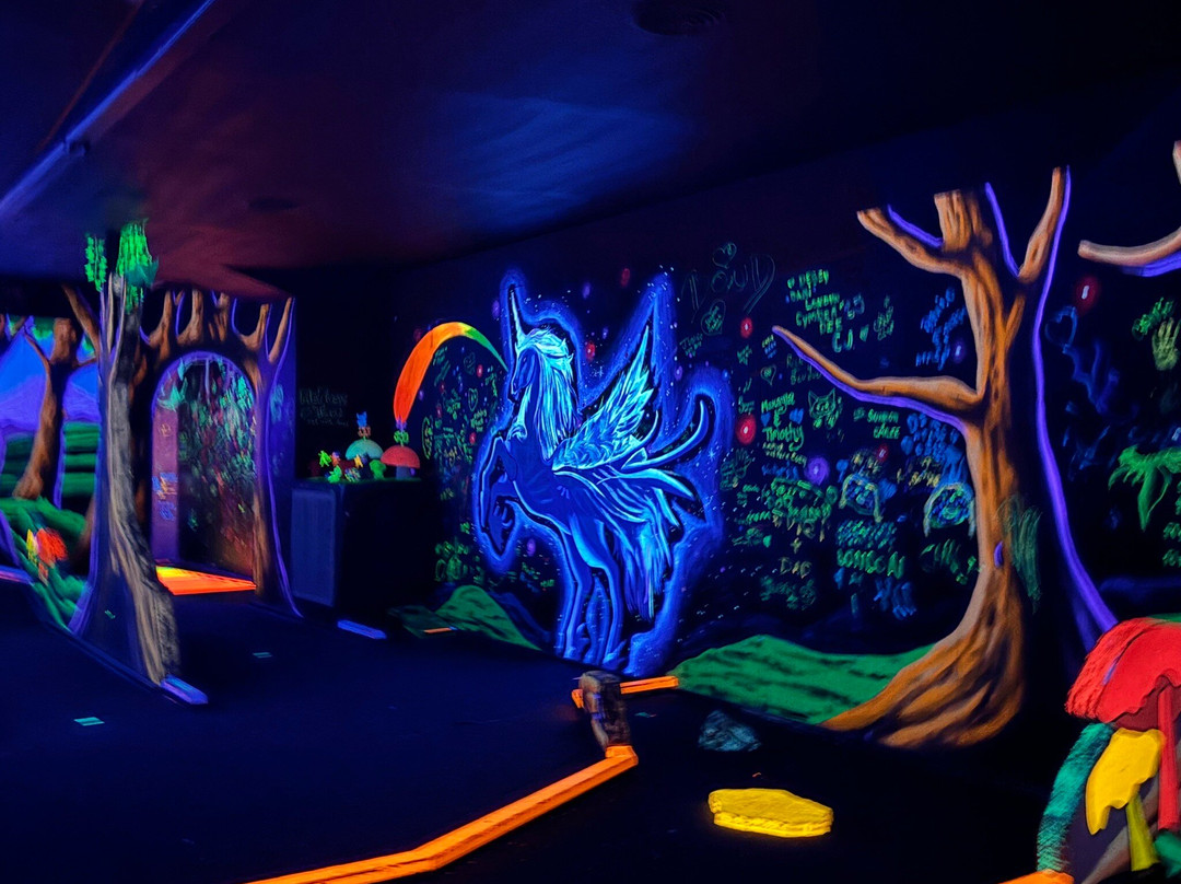 D&D Mini Golf-克拉克斯维尔必去景点