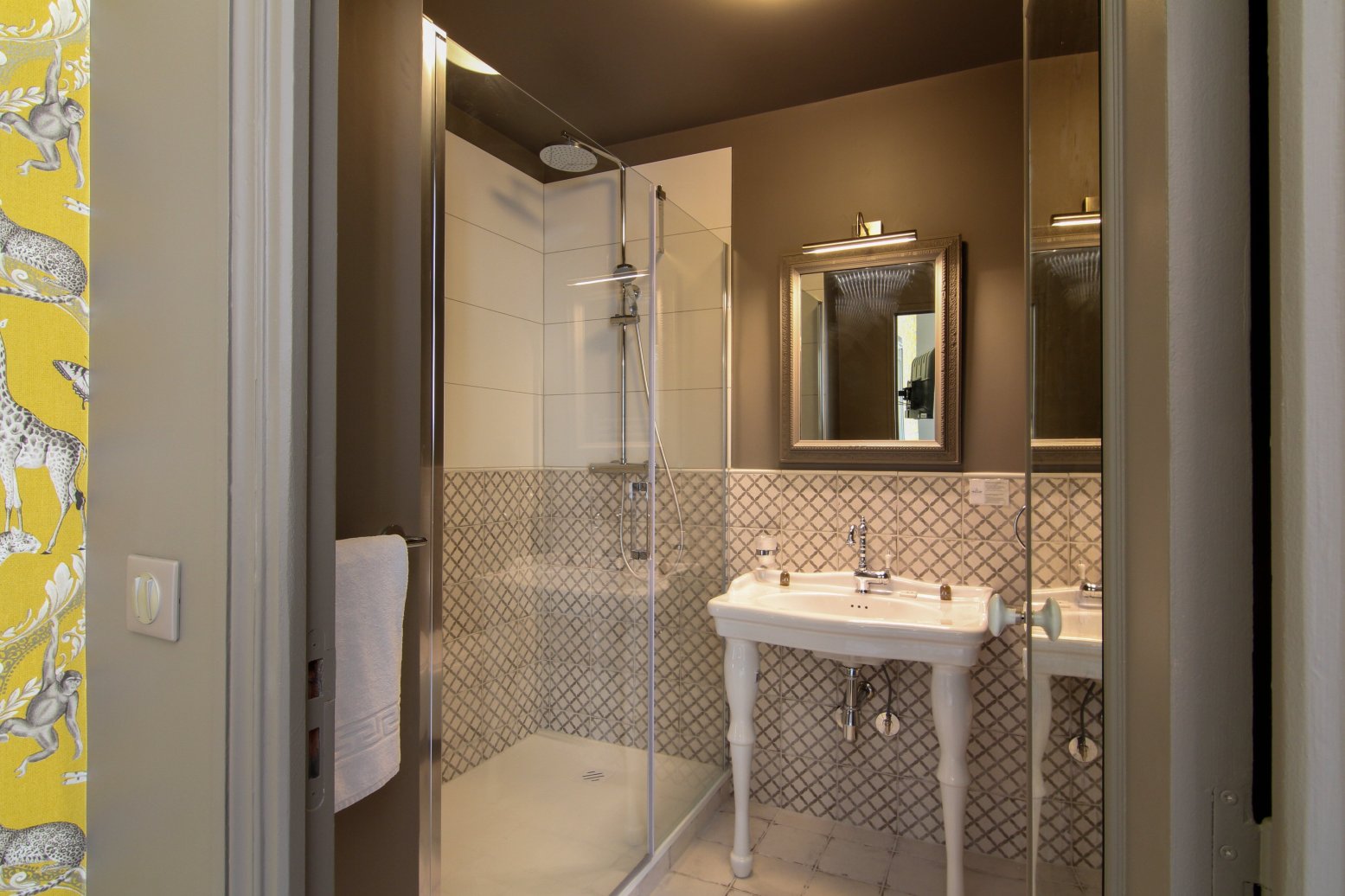 吉贝尔森林城堡酒店-浴室