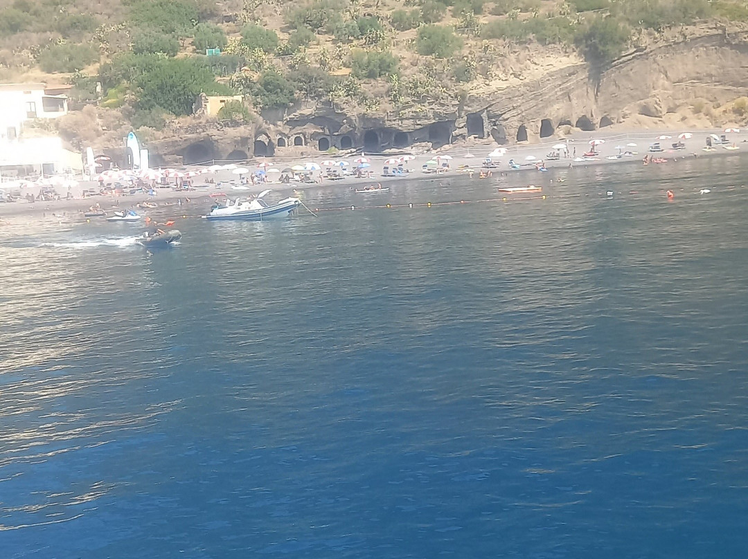 Spiaggia Di Rinella景点图片