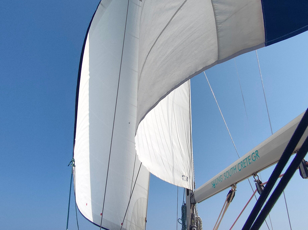 Sailing South Crete景点图片