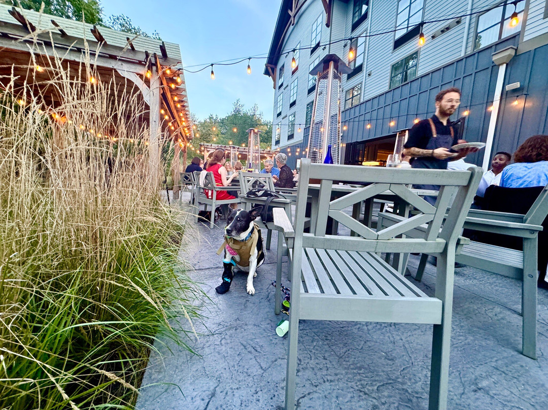 Hotel Zero Degrees Danbury主图