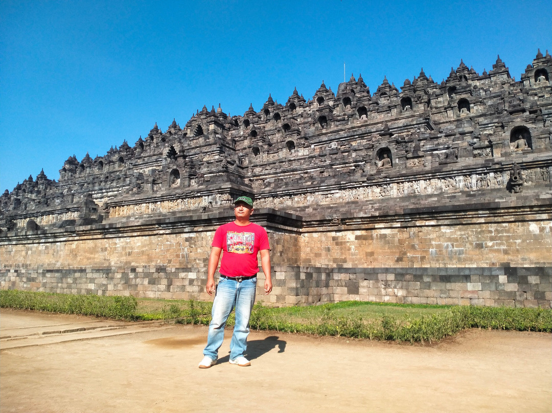Safira Tour Jogja