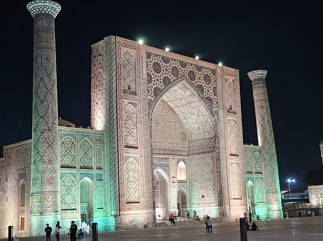 Samarkand Tourist Information Center-撒马尔罕必去景点