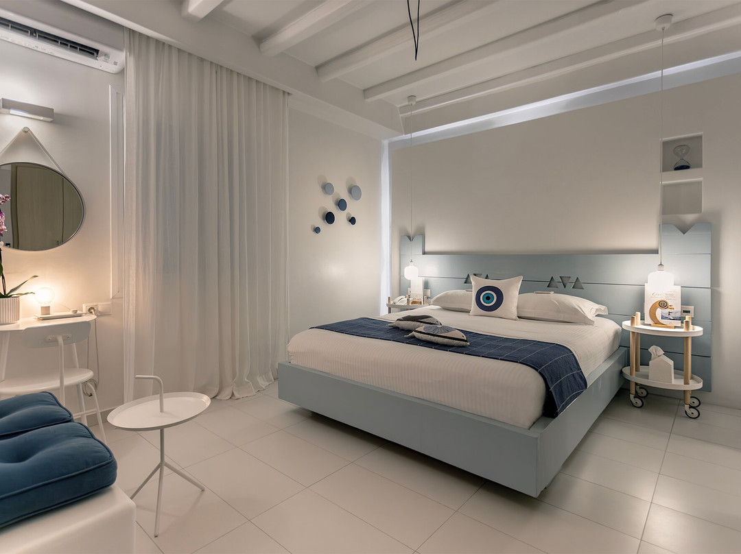 Glaros Petit Hotel主图
