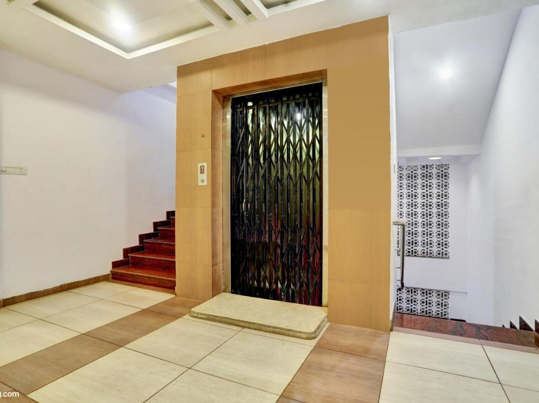 Hotel Grand Arya主图