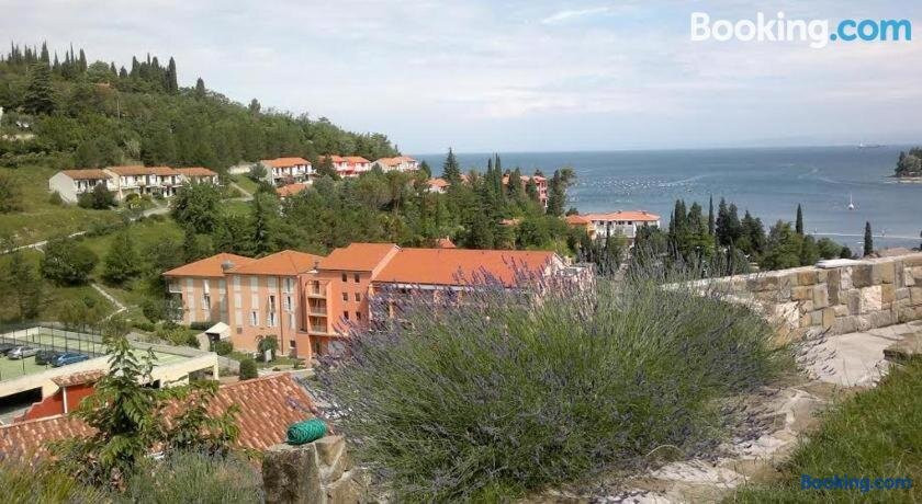 Heart of Strunjan Apartments Al