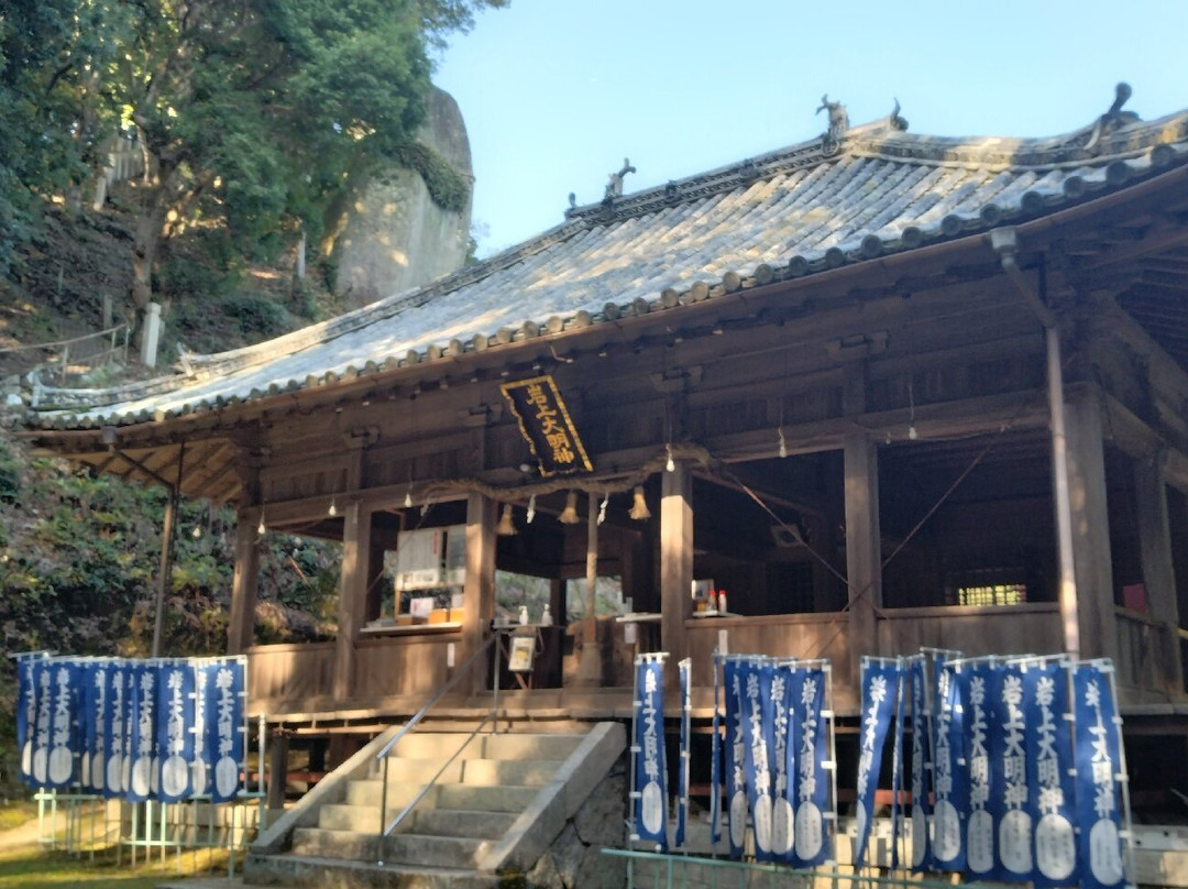 Iwagami Shrine-淡路市必去景点