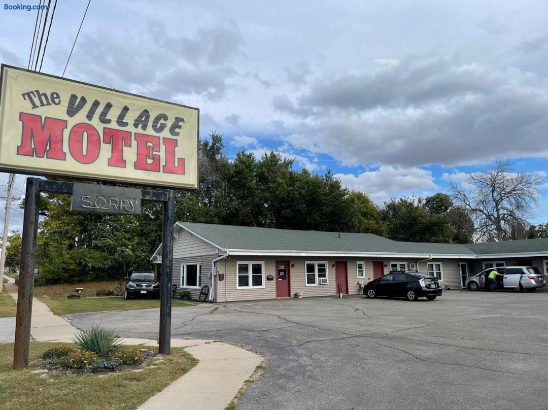 Iowa Falls酒店住宿-The Village Motel
